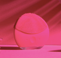 Vibrating Facial Brush- Powered by Foreo